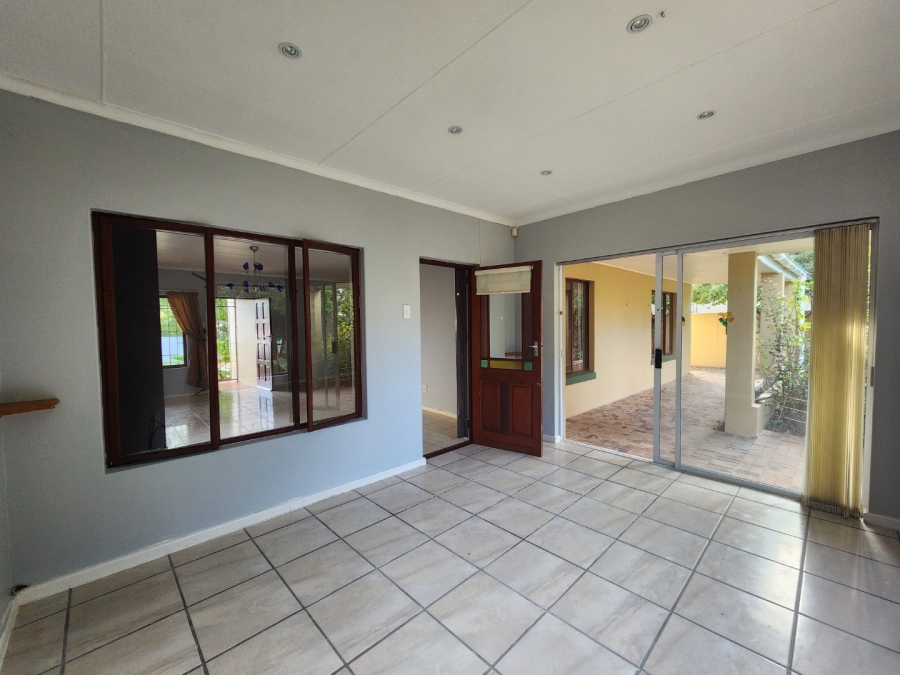 2 Bedroom Property for Sale in King George Park Western Cape